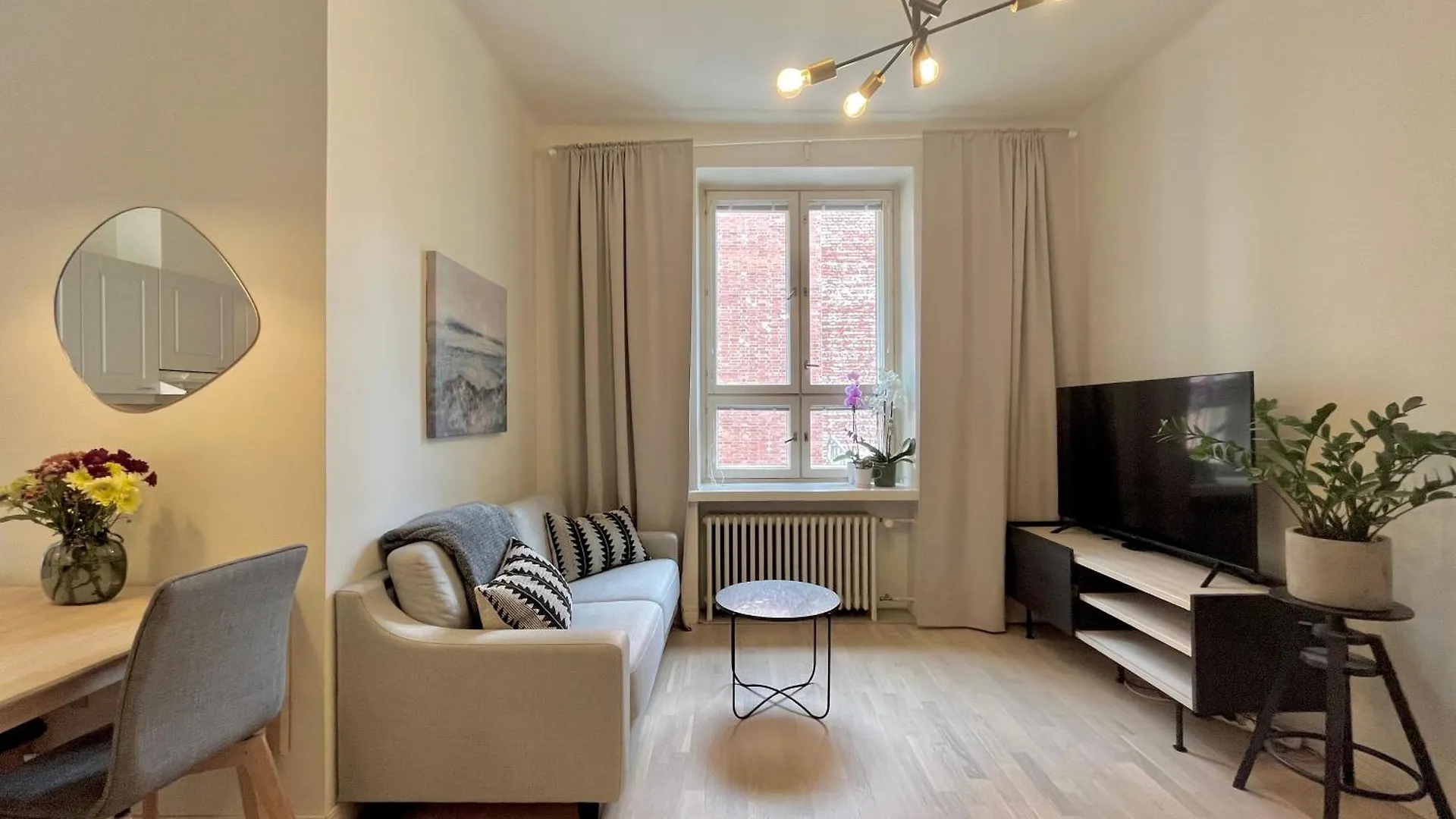 Cosy Flat In The Heart Of Helsinki Center Apartment